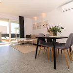 Hygge Boutique דירה טרוגיר